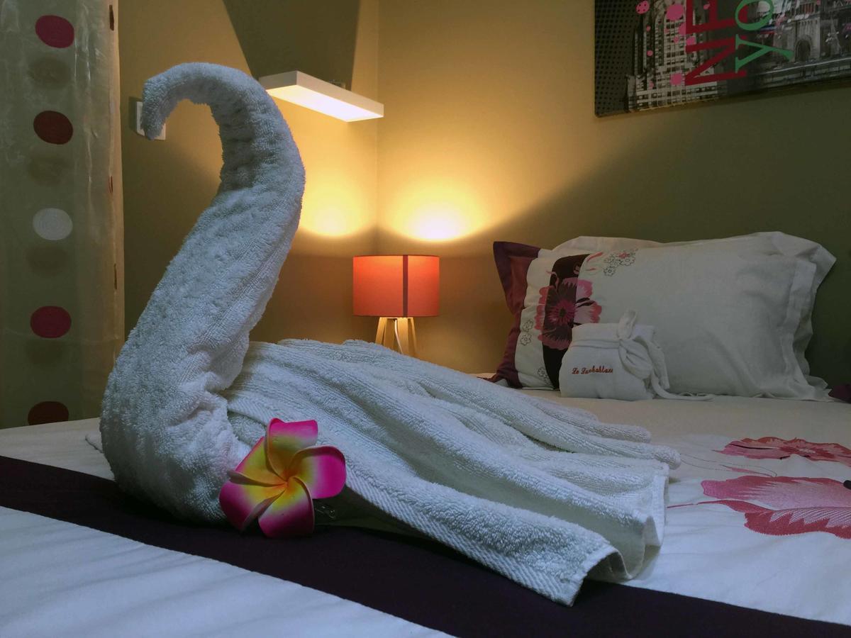 Bed and Breakfast Le Lambablanc Bras-Panon Екстер'єр фото